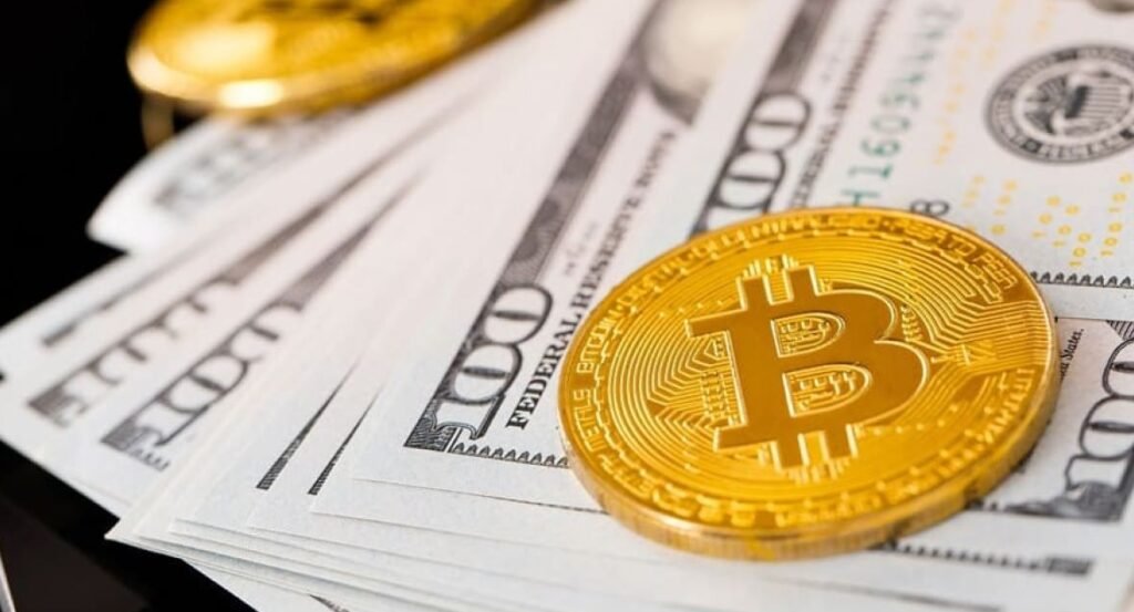 Internal De-Dollarisation